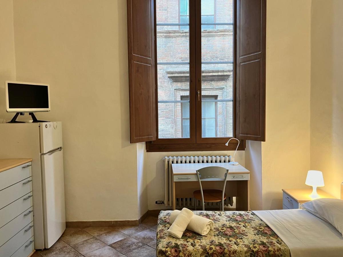 Hostelciompi Сиена Экстерьер фото