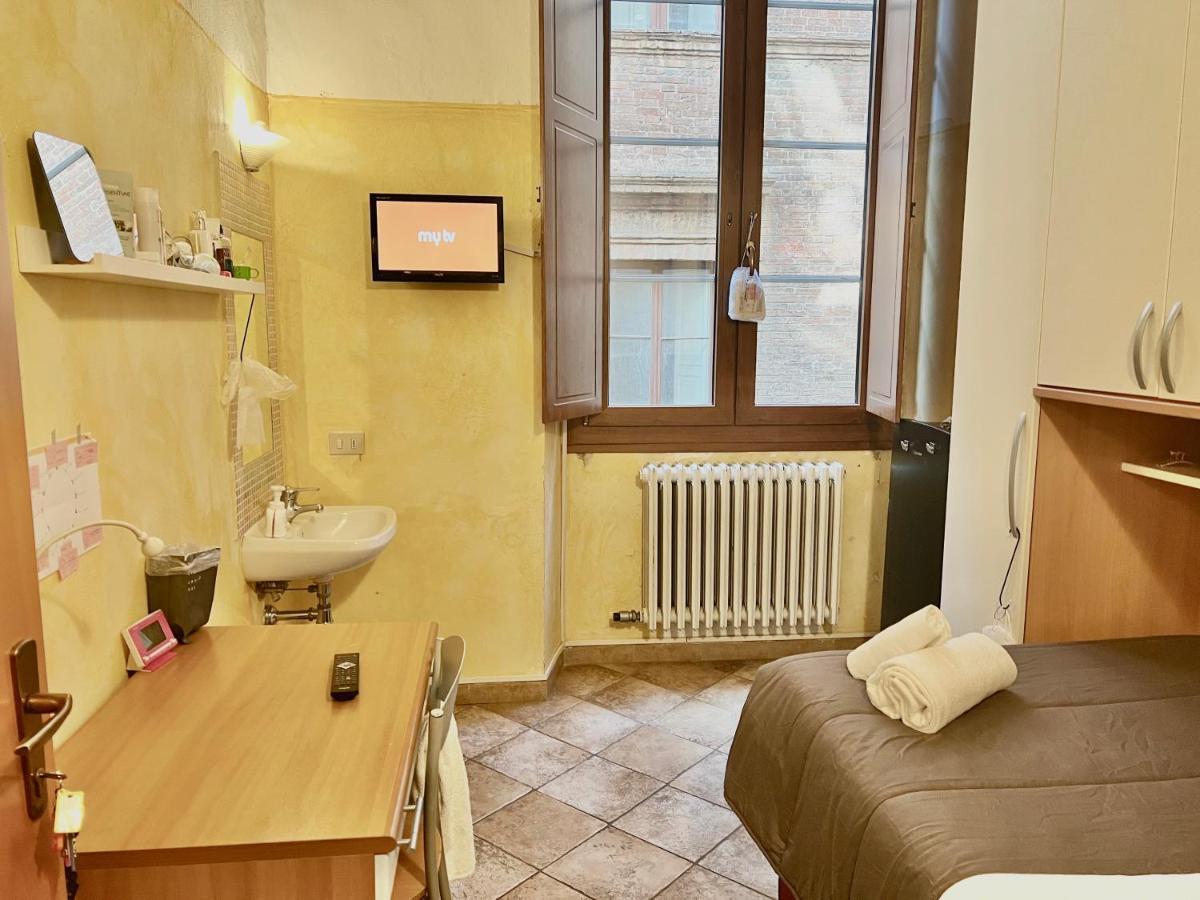 Hostelciompi Сиена Экстерьер фото