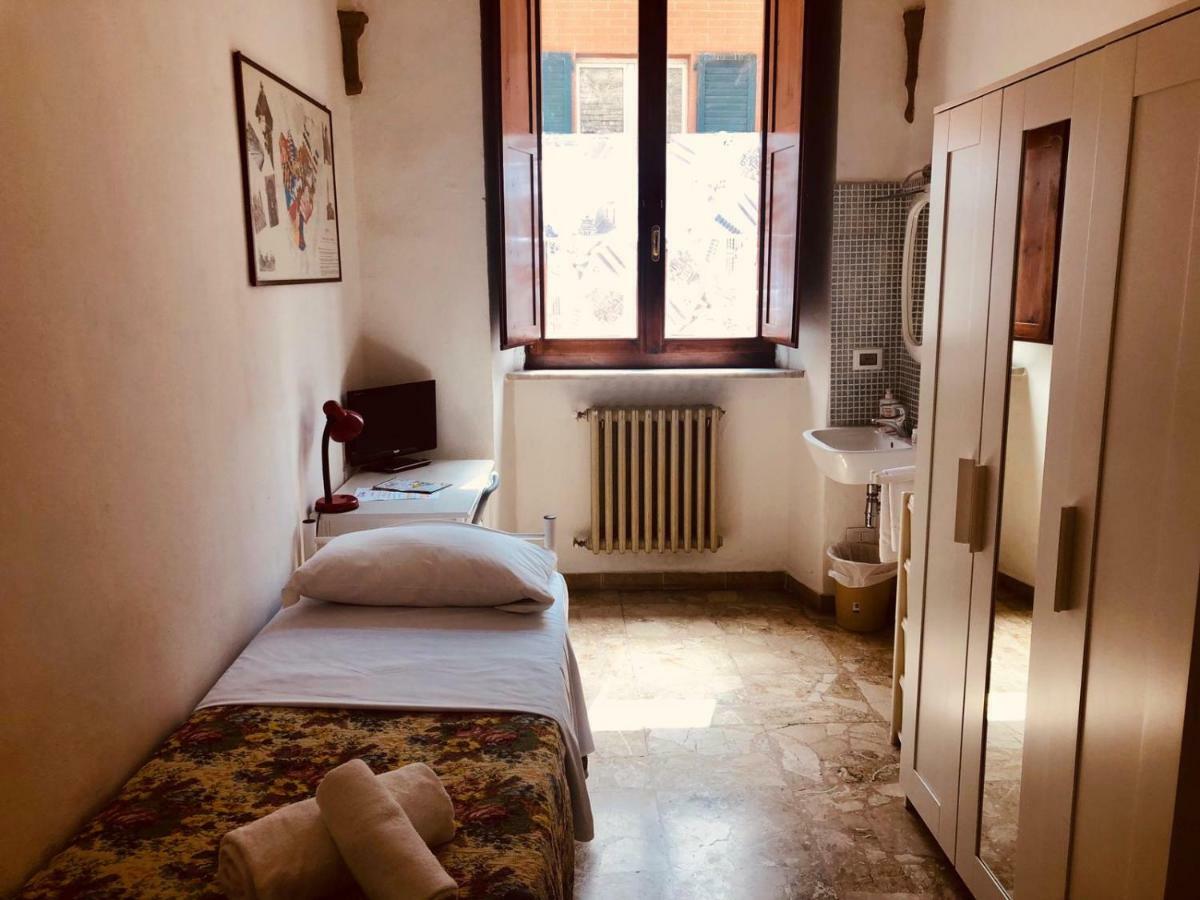 Hostelciompi Сиена Экстерьер фото