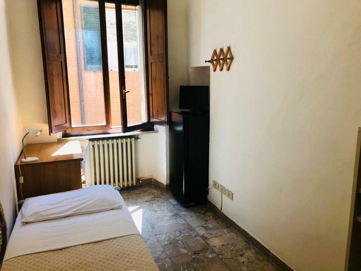 Hostelciompi Сиена Экстерьер фото