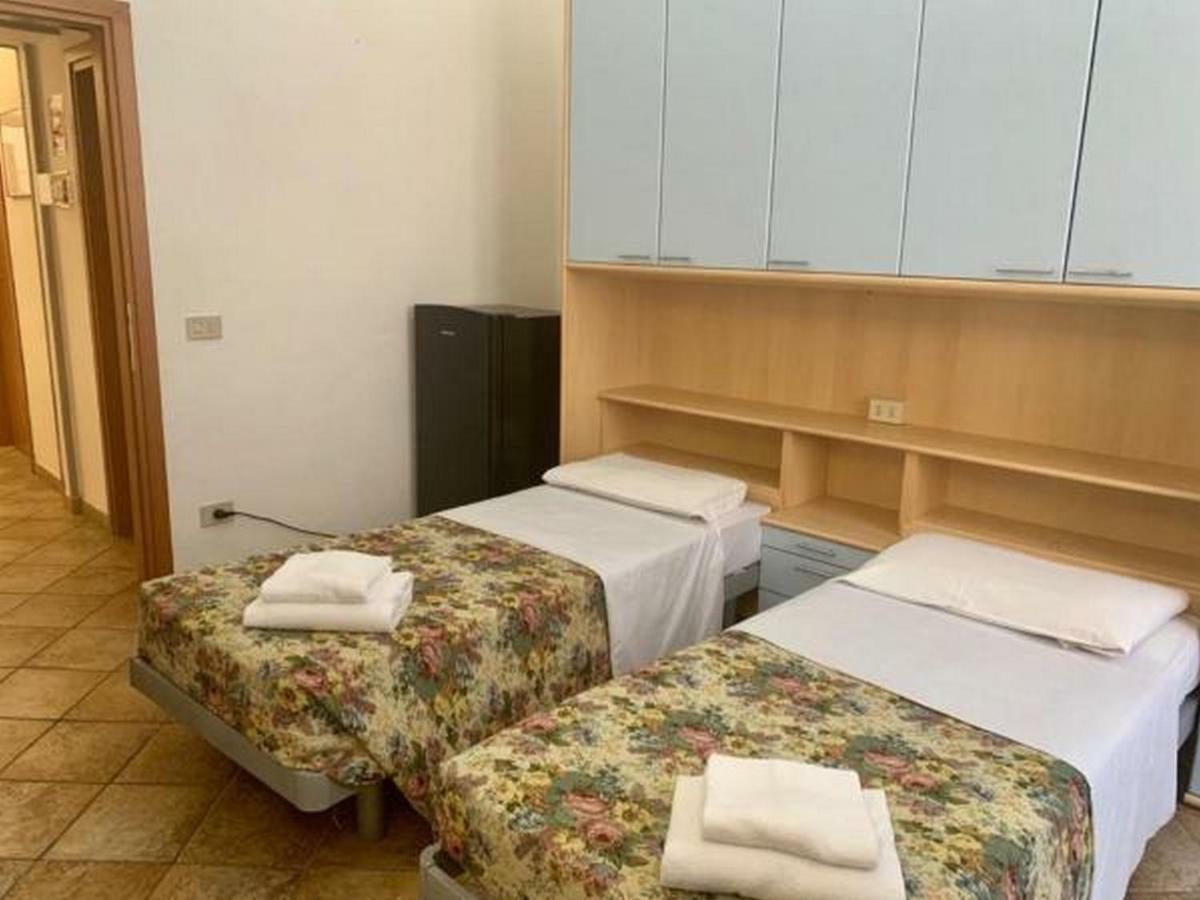 Hostelciompi Сиена Экстерьер фото